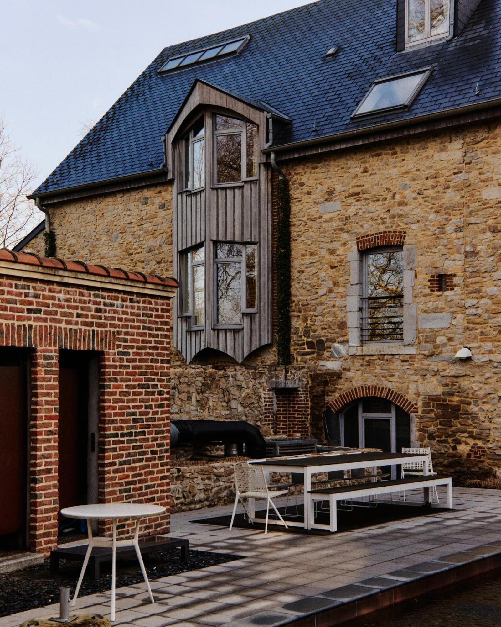 Ne5T Hotel & Spa Namur Bagian luar foto