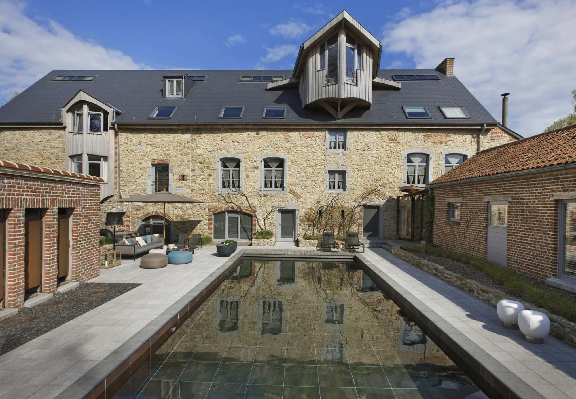 Ne5T Hotel & Spa Namur Bagian luar foto