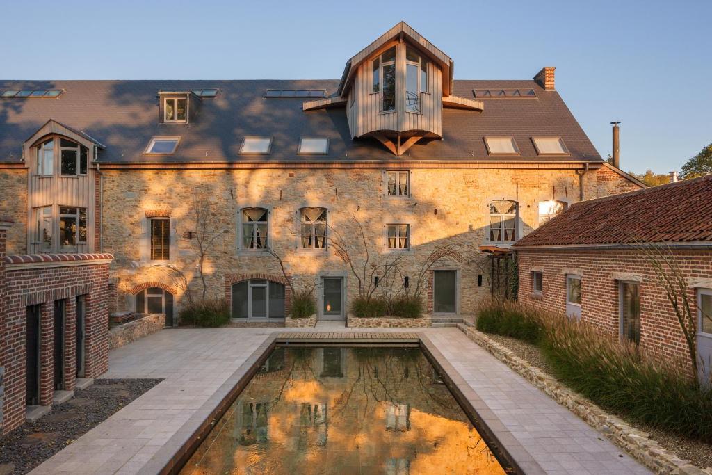 Ne5T Hotel & Spa Namur Bagian luar foto