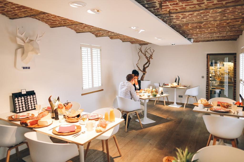 Ne5T Hotel & Spa Namur Bagian luar foto